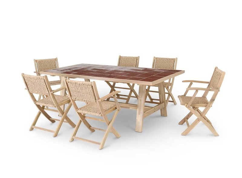 Garten-Essgruppe Terrakotta-Tisch aus Holz und Keramik 200×100 + 6 Stühle aus Holz und synthetischem Rattan mit Armlehnen – Java Light