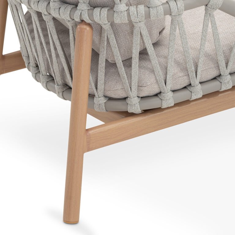 Amalfi garden sofa detail