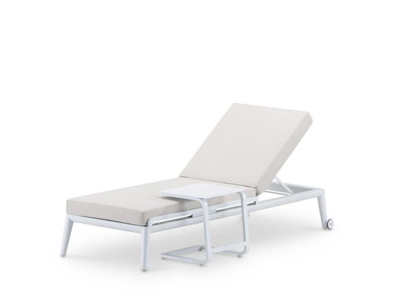 White aluminum sun lounger with cushion and side table – Cabrera