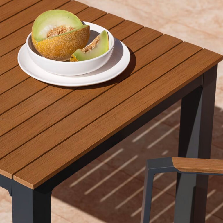 Osaka Gartentisch anthrazit 130